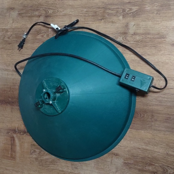 E.Z. Christmas Other - 🎅 Rotating Christmas Tree stand with double light plug ins🎄🤶
